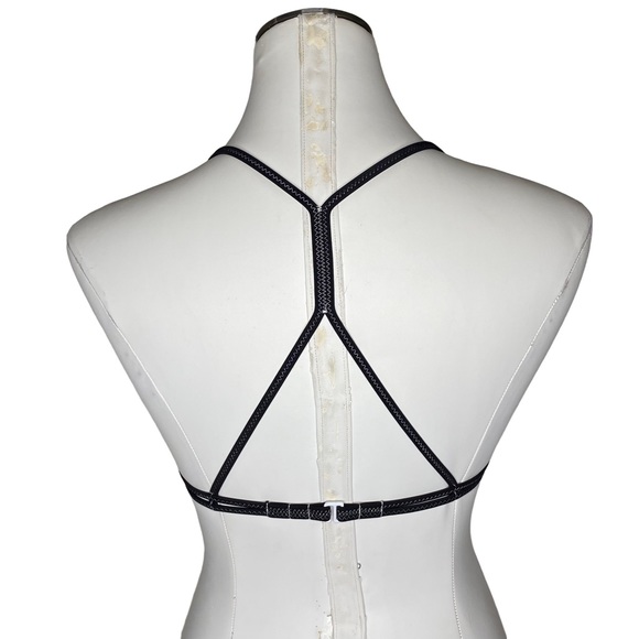 Victoria's Secret The Teeny Bikini Top in a Black and White Geometric Pr… - Picture 3 of 8